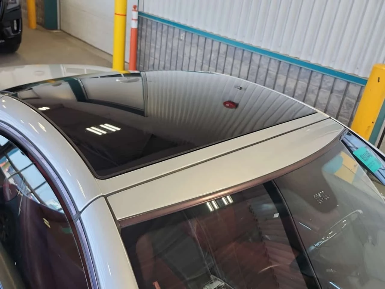 Mercedes-Benz SL * 5.5L V8 * ДВА КЛЮЧА * ГЛАВНО ПРЕДСТАВИТЕЛСТВО, снимка 5 - Автомобили и джипове - 55193970