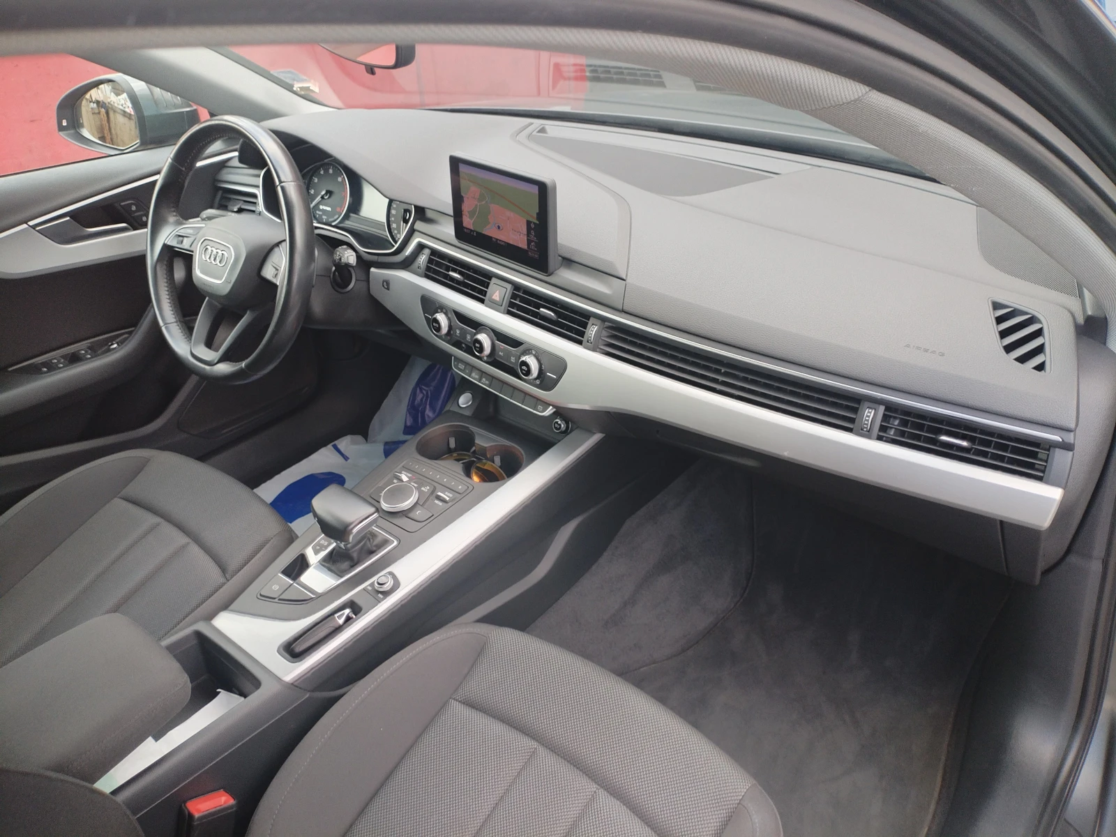 Audi A4 2.0 tsi g-tron, снимка 13 - Автомобили и джипове - 55932177