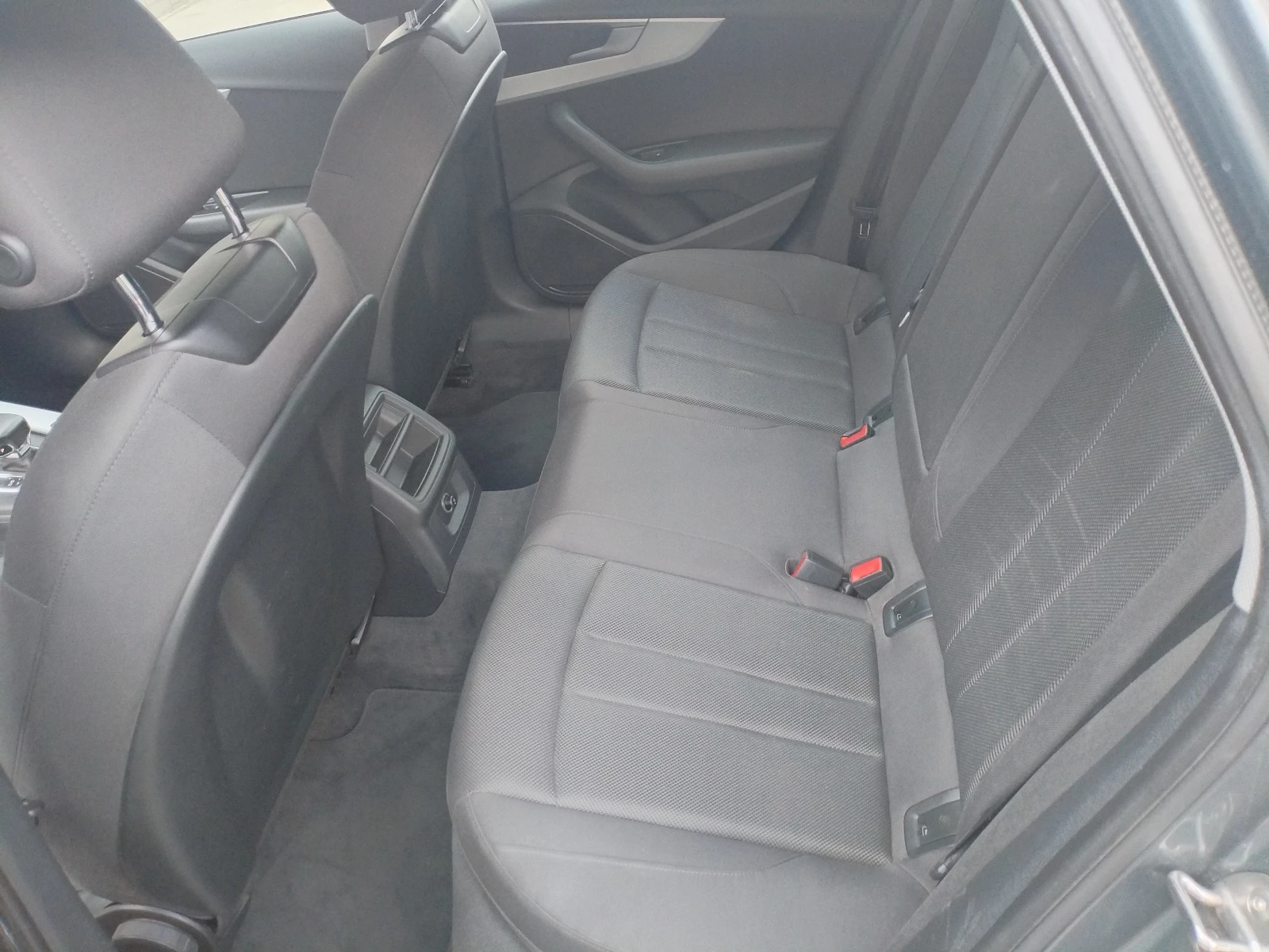 Audi A4 2.0 tsi g-tron, снимка 15 - Автомобили и джипове - 55932177
