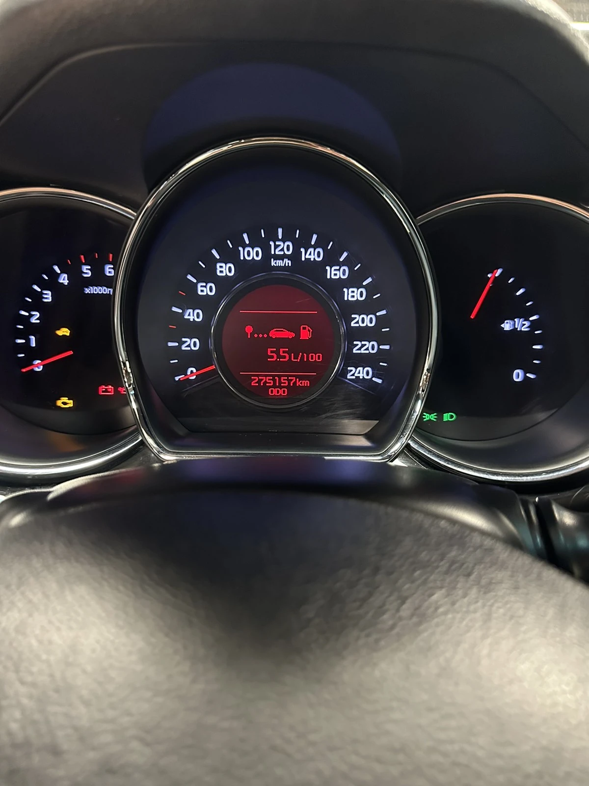 Kia Ceed SW 1.6 CRDi, 110 к.с., дизел, октомври 2016 г., снимка 15 - Автомобили и джипове - 56122413