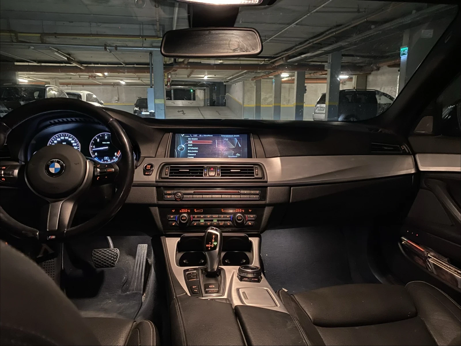 BMW 535 xDrive M Sport, снимка 8 - Автомобили и джипове - 56336137