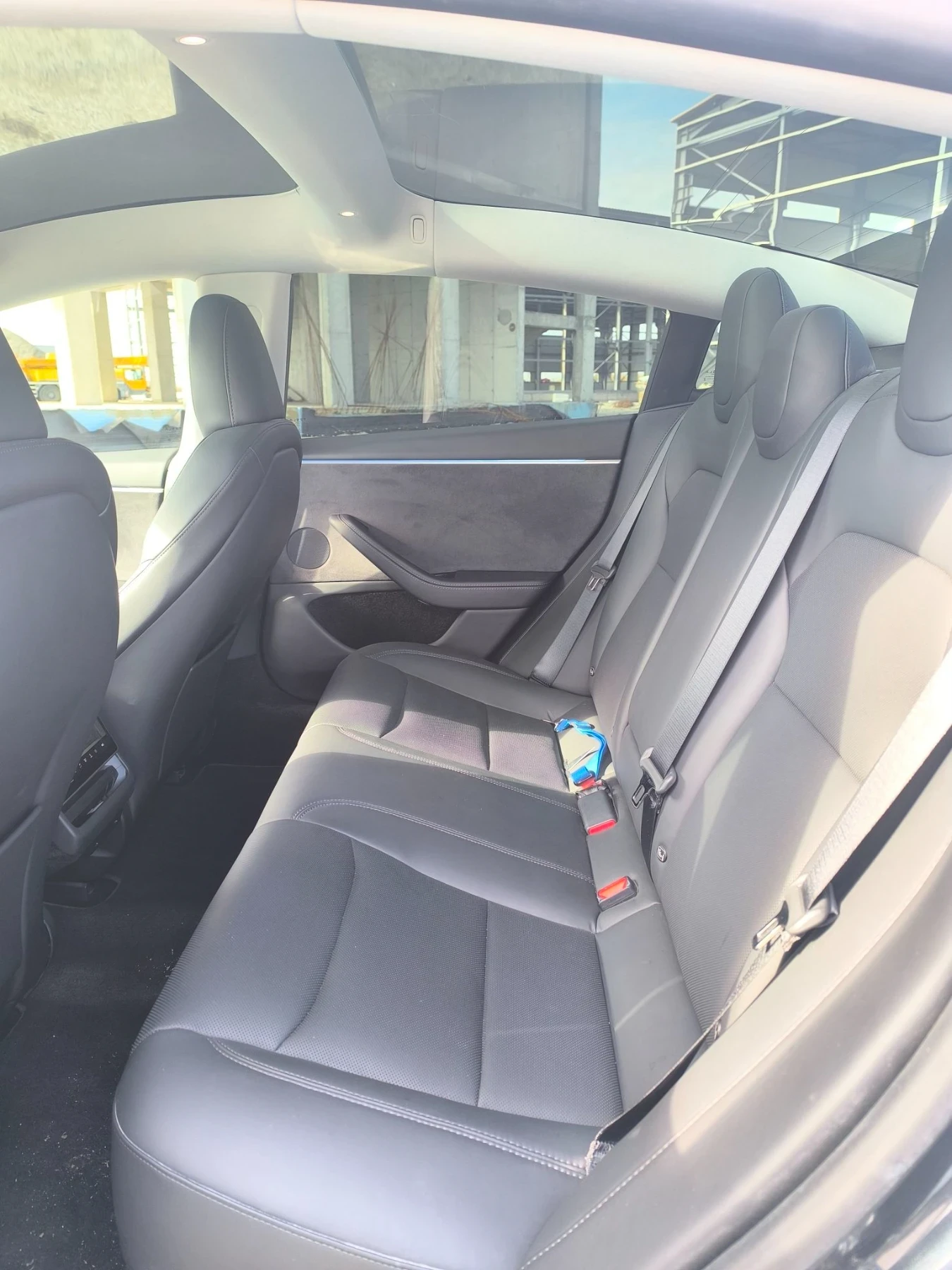 Tesla Model 3 LONG RANGE DUAL MOTOR, снимка 11 - Автомобили и джипове - 56746941