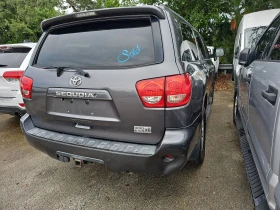 Toyota Sequoia * 5.7* V8* КОЖА* ПОДГРЕВ* КЕЙЛЕС* , снимка 2