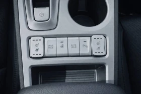 Hyundai Kona 64 kWh / Premium / Термопомпа , снимка 10