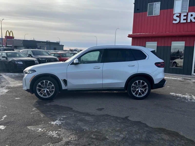 BMW X5 2024 xDrive40i * CARFAX * БЕЗ ПЪРВОНАЧАЛНА ВНОСКА, снимка 3 - Автомобили и джипове - 53188309