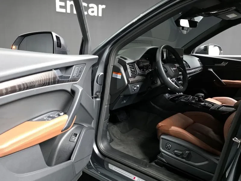 Audi SQ5 (Fy) 3.0 Tfsi Quattro, снимка 10 - Автомобили и джипове - 55031605