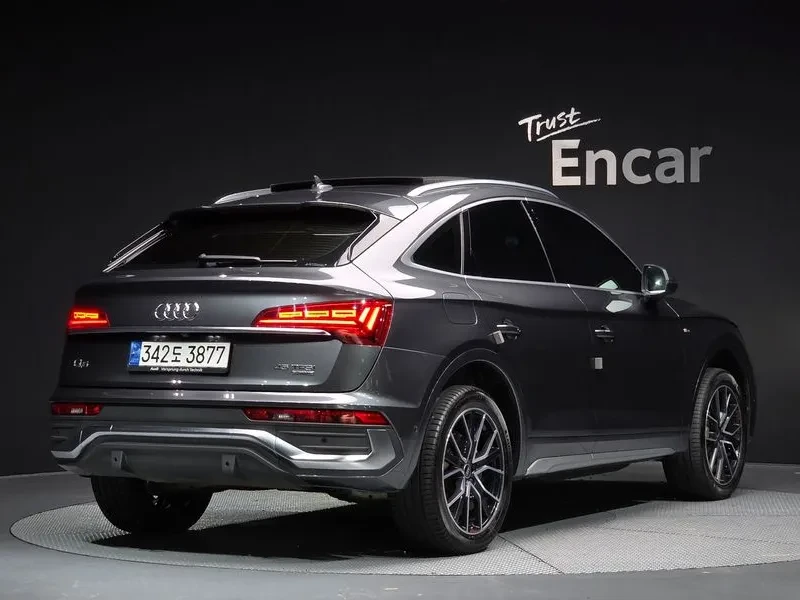 Audi SQ5 (Fy) 3.0 Tfsi Quattro, снимка 2 - Автомобили и джипове - 55031605