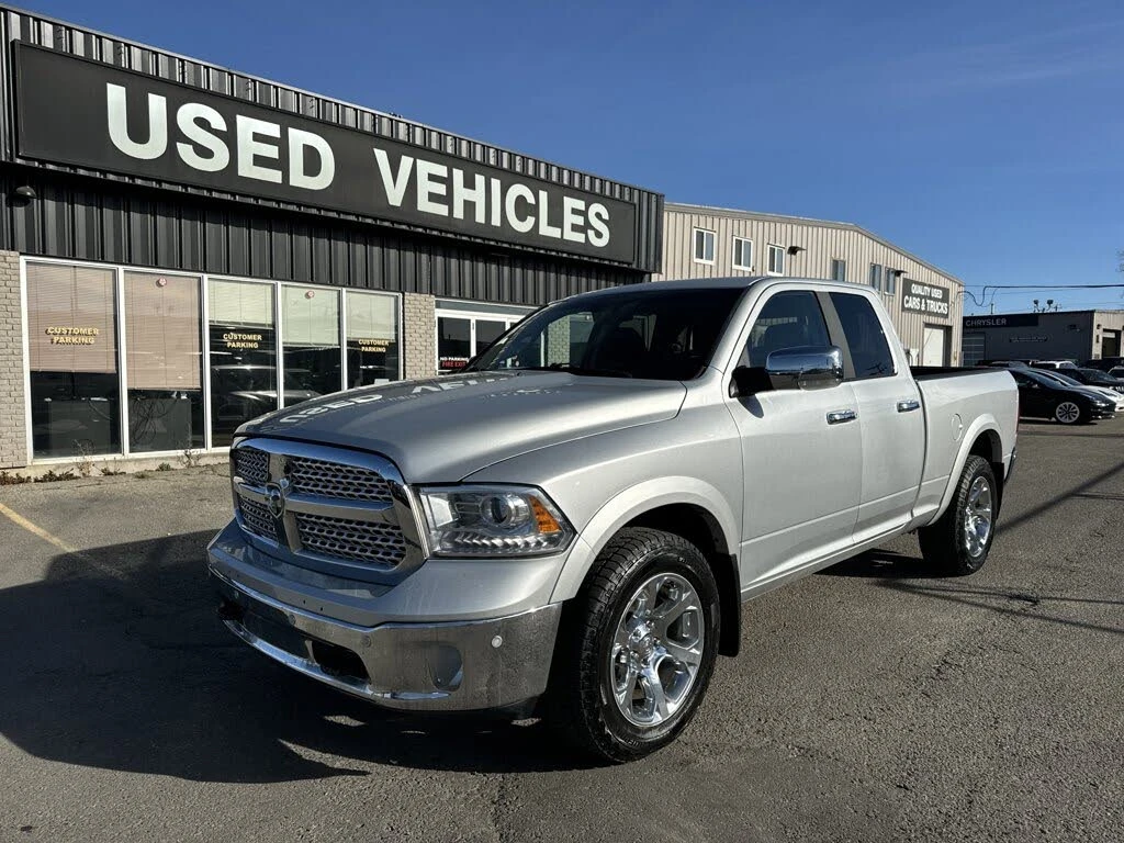 Dodge RAM 1500 Laramie ПОДГРЕВ* ОБДУХВАНЕ* CAM* KEYLESS* , снимка 1
