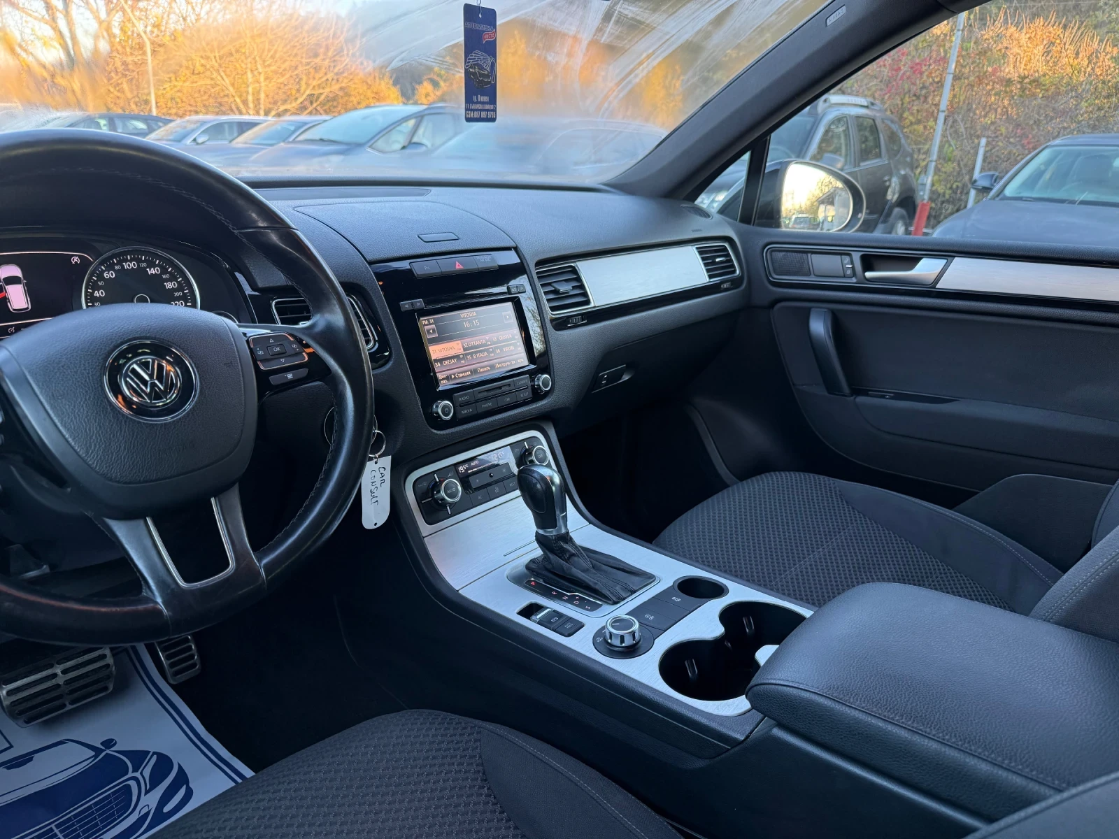 VW Touareg 3.0TDI - 239к.с. - 4Х4 - изображение 10