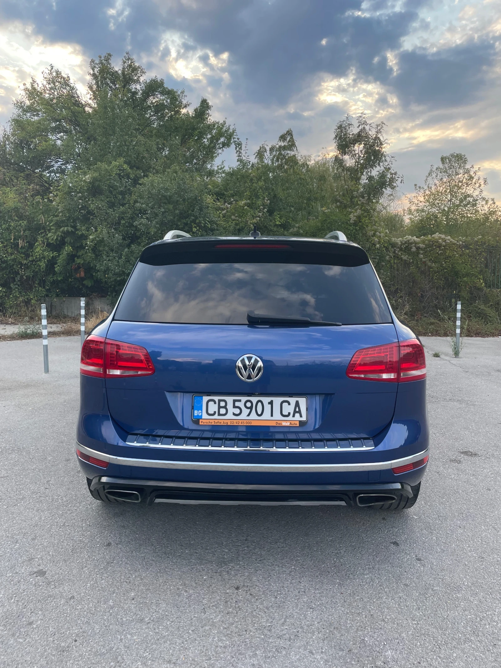 VW Touareg, снимка 13 - Автомобили и джипове - 54151544