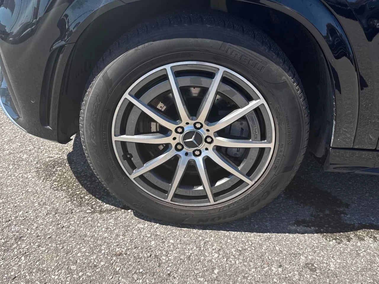 Mercedes-Benz GLE 53 4MATIC * AMG * ДИСТРОНИК * ОБДУХВАНЕ * BURMESTER, снимка 16 - Автомобили и джипове - 54230317