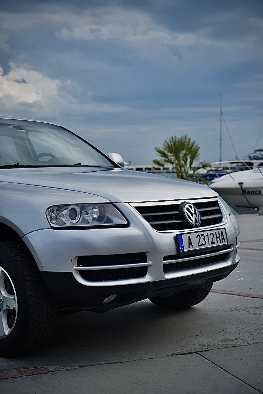 VW Touareg, снимка 2 - Автомобили и джипове - 54256426