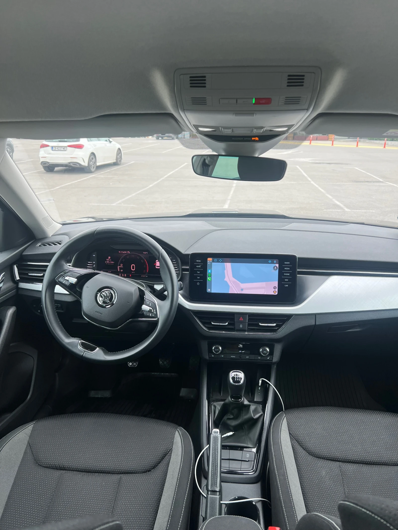 Skoda Kamiq  1.5 TFSI, снимка 10 - Автомобили и джипове - 54478512