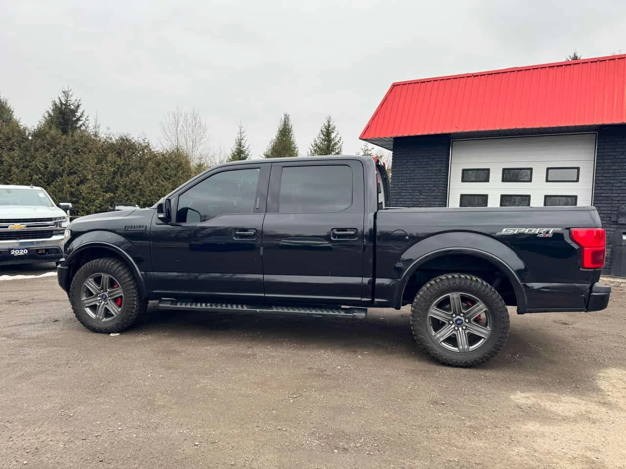 Ford F150 * LARIAT 4WD SuperCrew 5.5' Box* АВТОКРЕДИТ* , снимка 2 - Автомобили и джипове - 54648055