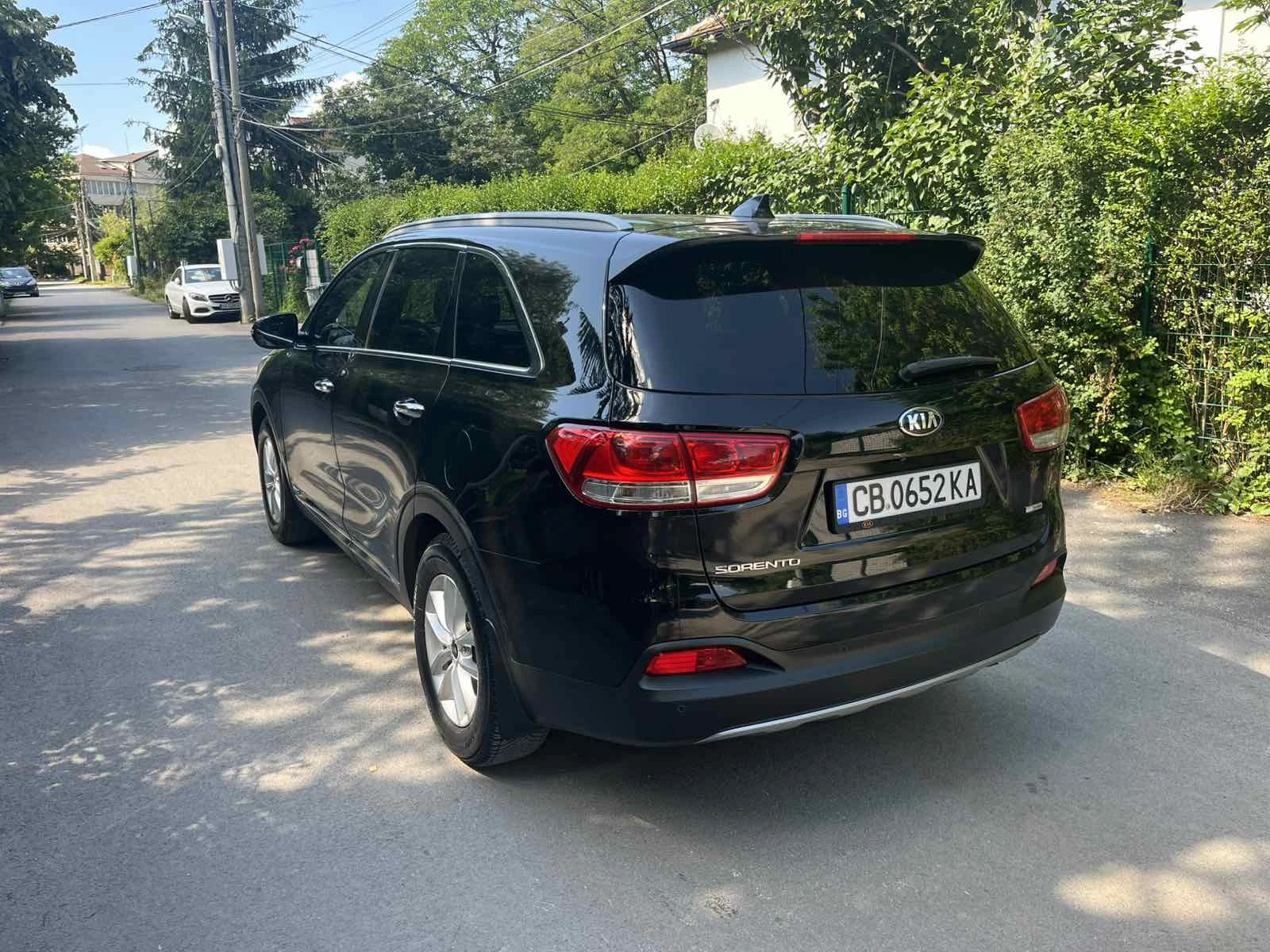 Kia Sorento 2.2 CDR, снимка 5 - Автомобили и джипове - 54879329