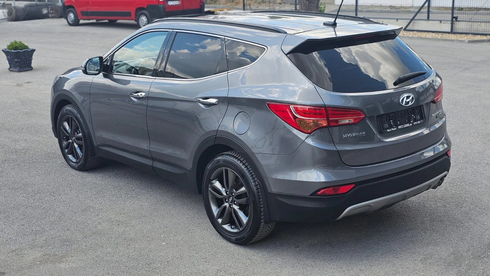 Hyundai Santa fe 2.2CRDi 4x4 6SP AUTO IT-ПЪЛНА ИСТ.-ТОП СЪСТ-ЛИЗИНГ, снимка 4 - Автомобили и джипове - 55091298