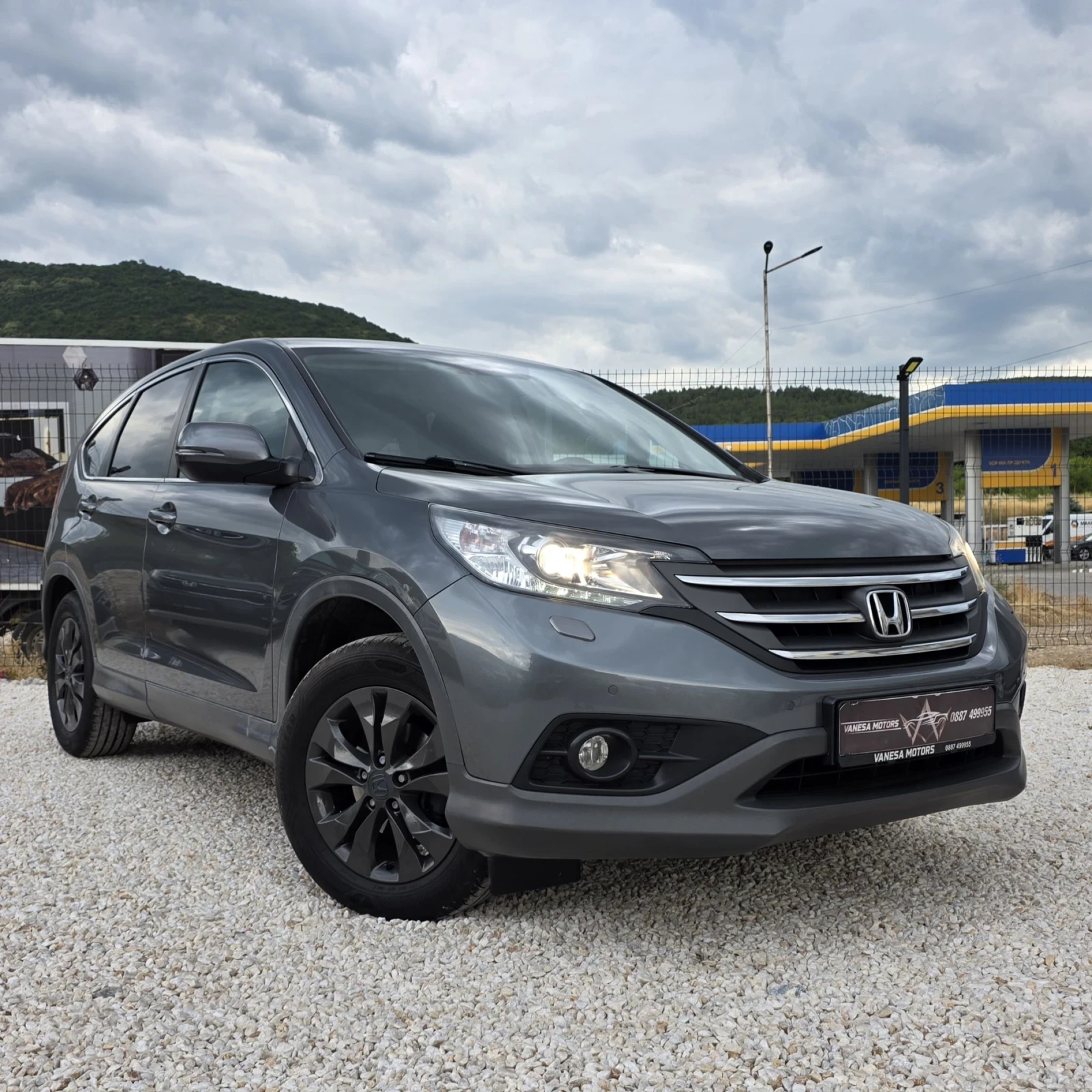 Honda Cr-v Навигация Камера 4х4 Подгрев , снимка 3 - Автомобили и джипове - 55214493