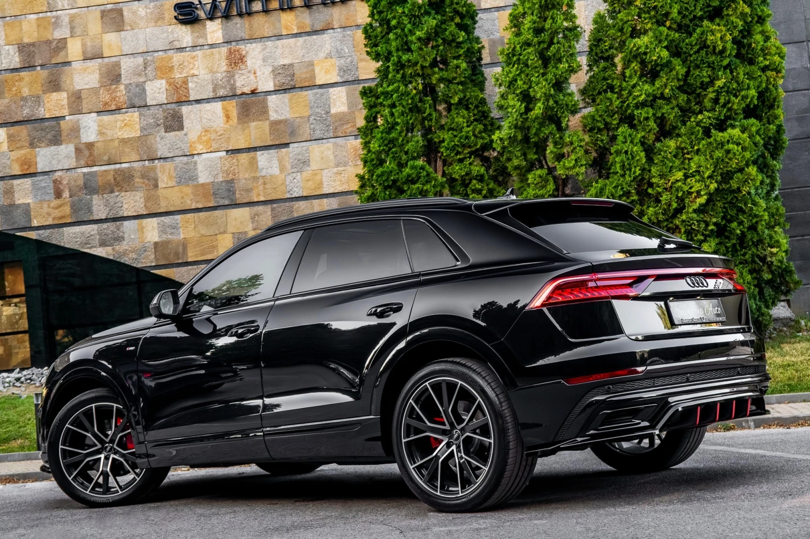 Audi Q8 50TDI* S-LINE* PANO* BANG&OL* HEAD UP* MASSAGE, снимка 3 - Автомобили и джипове - 55547982