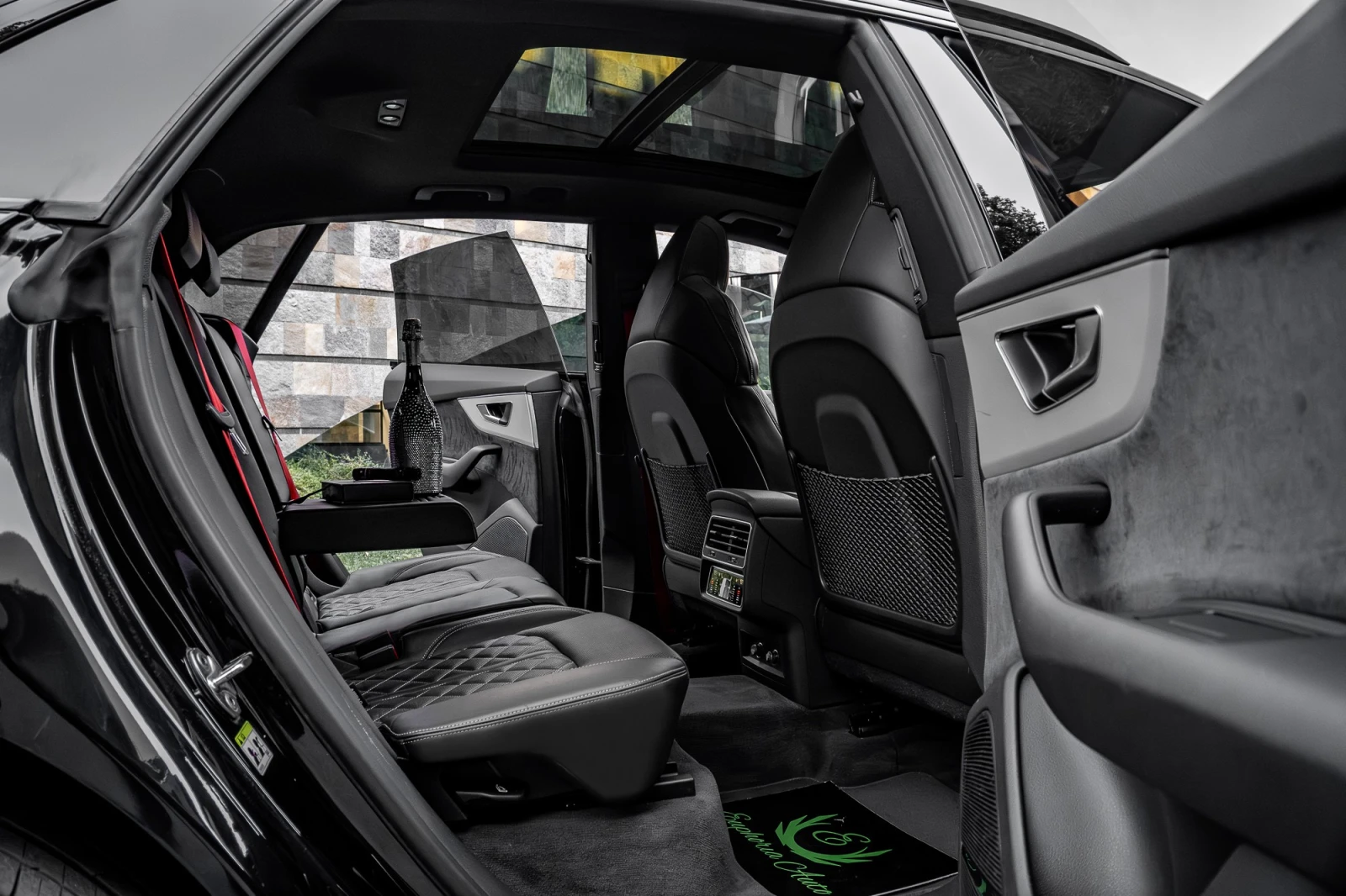Audi Q8 50TDI* S-LINE* PANO* BANG&OL* HEAD UP* MASSAGE, снимка 11 - Автомобили и джипове - 55547982