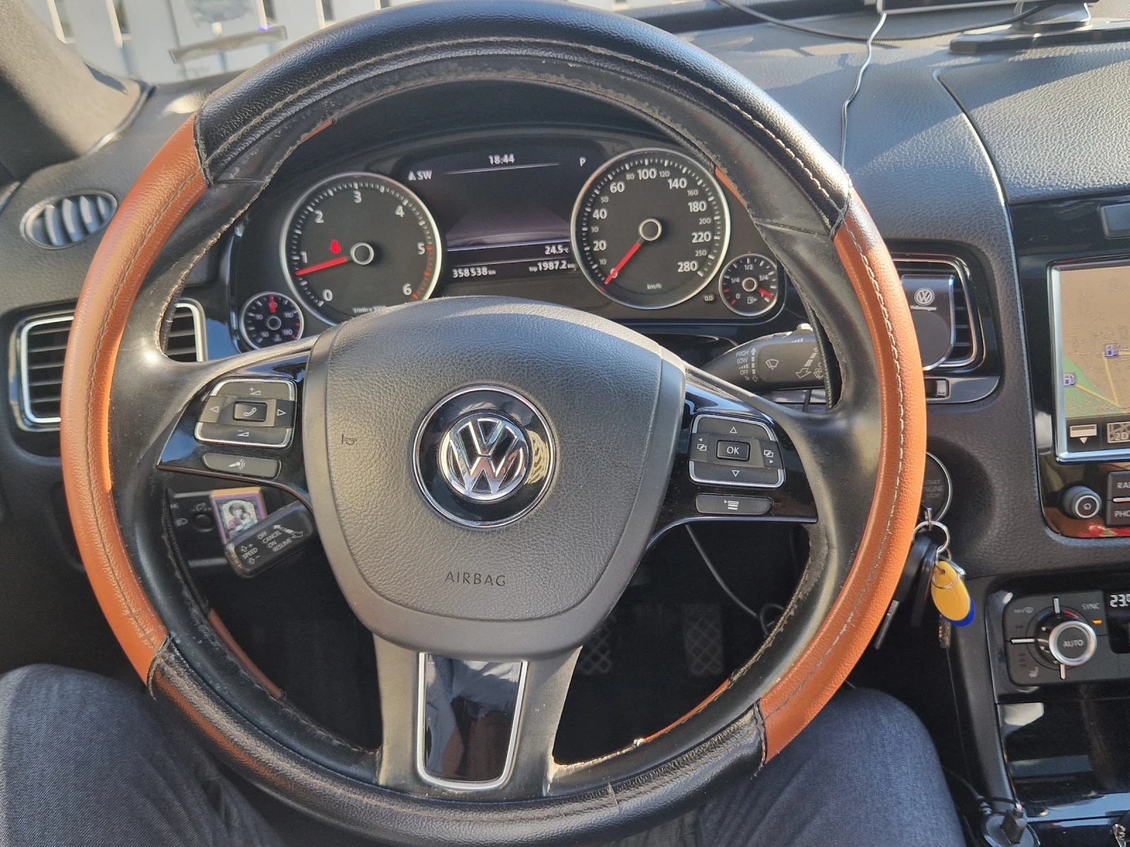 VW Touareg X EDITION, снимка 7 - Автомобили и джипове - 55879907