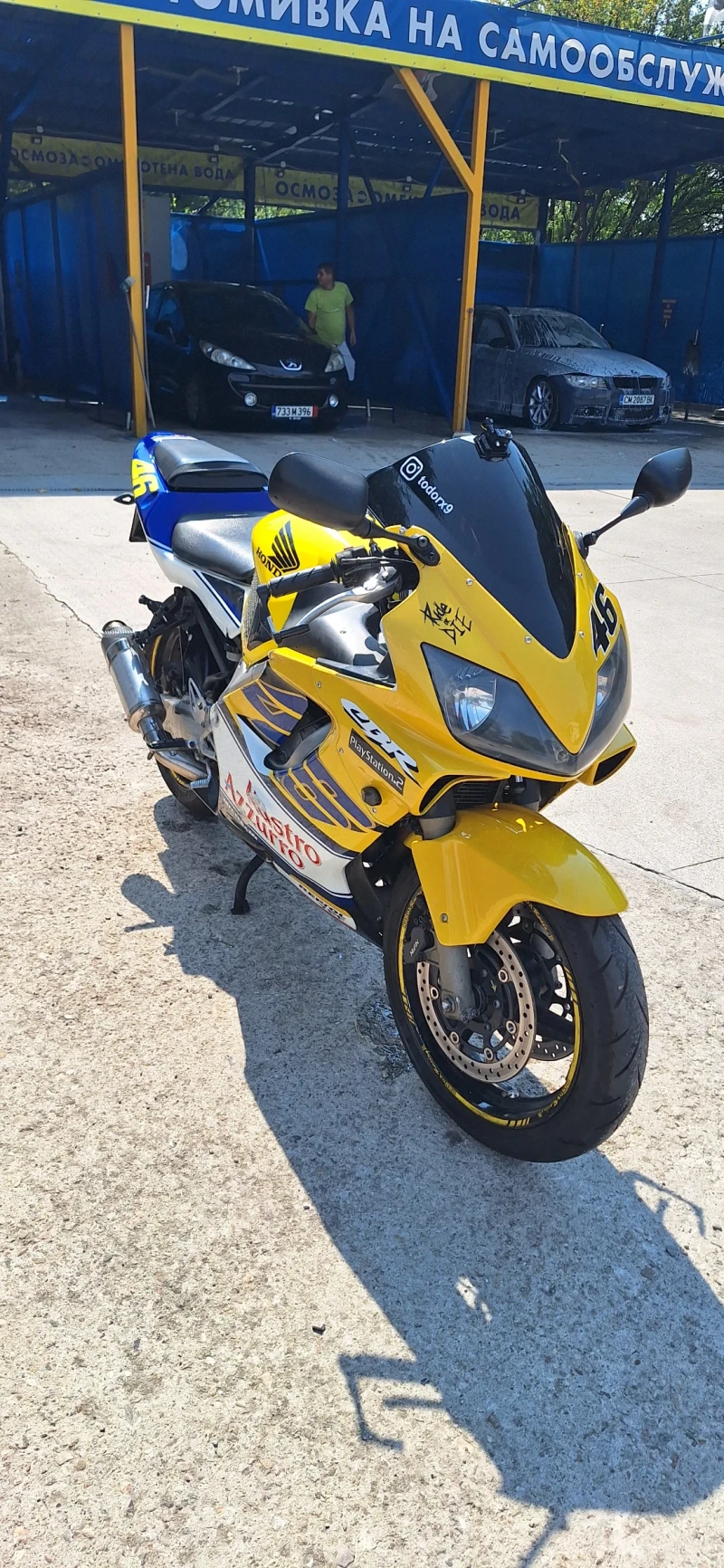 Honda Cbr 600 F4i Sport, снимка 2 - Мотоциклети и мототехника - 51313461