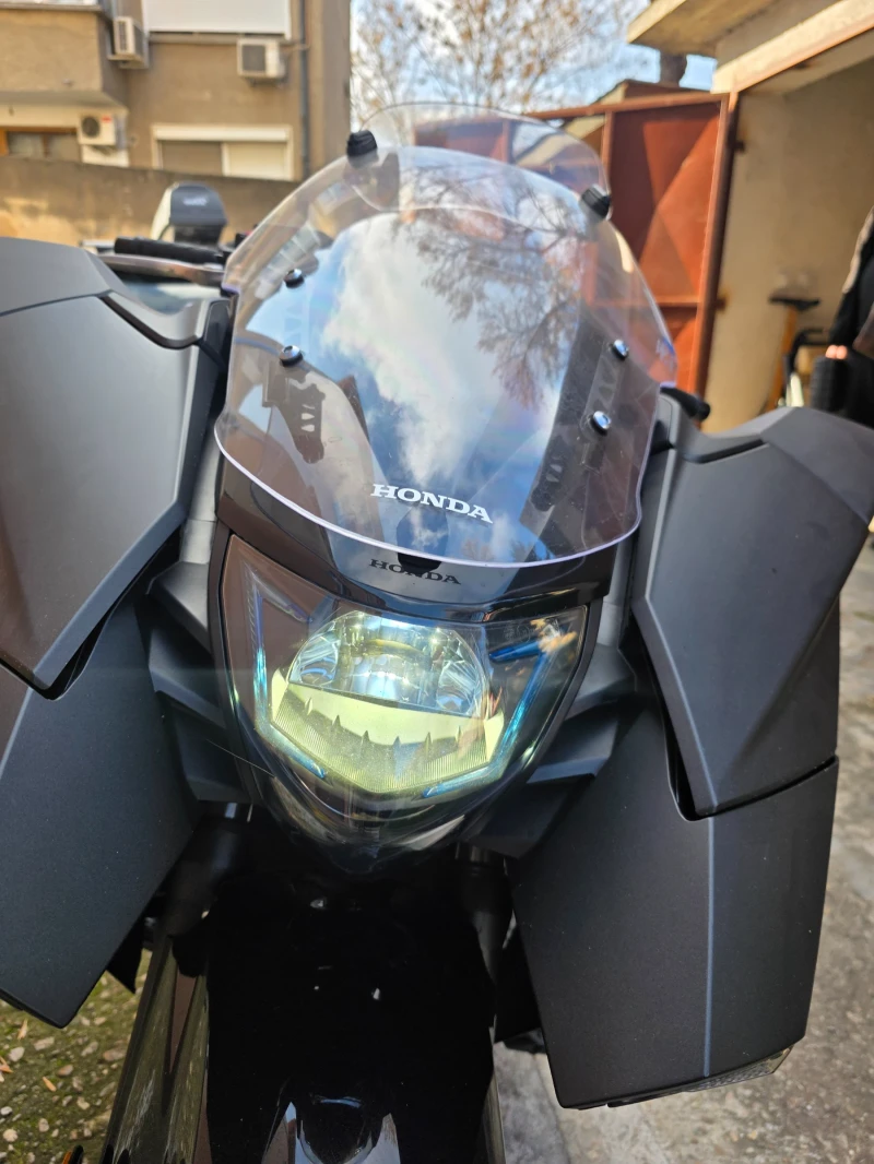 Honda NM4 VULTUS, снимка 2 - Мотоциклети и мототехника - 53141545