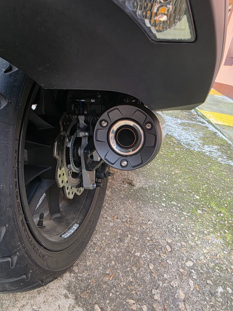 Honda NM4 VULTUS, снимка 10 - Мотоциклети и мототехника - 53141545