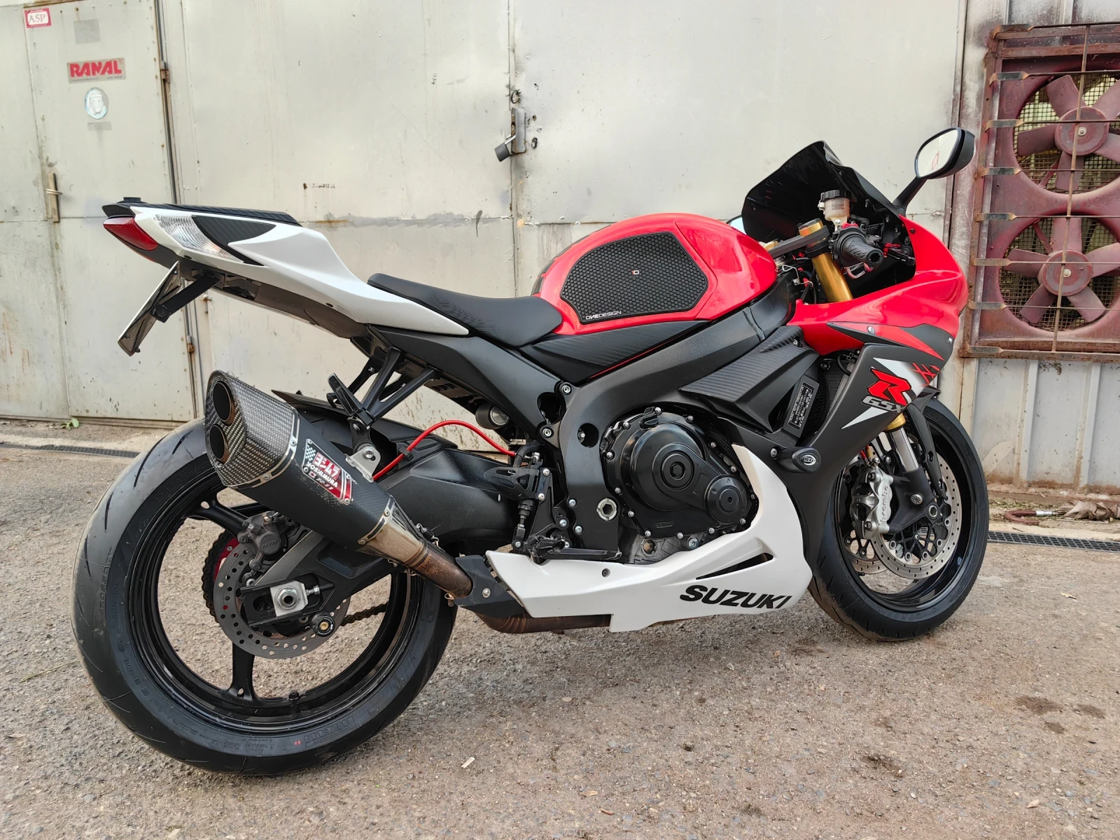 Suzuki Gsxr 750 L5 - изображение 3