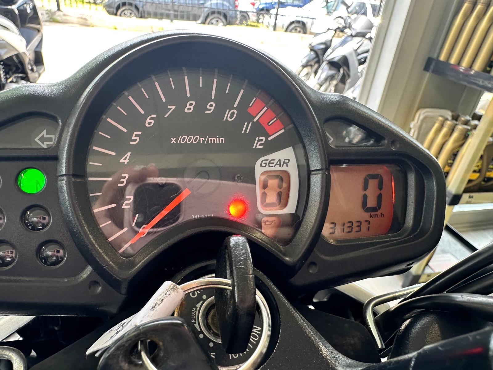 Suzuki Gladius 650i 05.2011г., снимка 3 - Мотоциклети и мототехника - 54738103