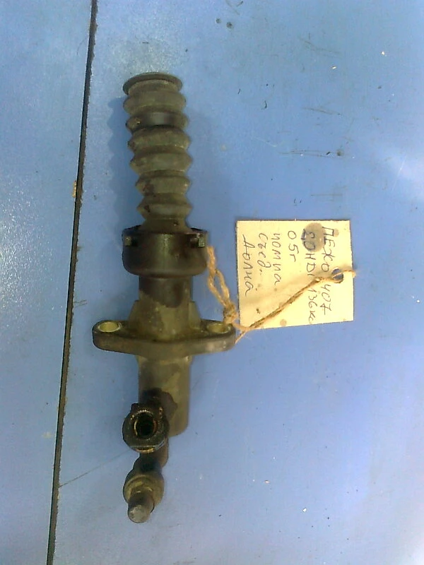 Помпа съединител за Пежо 407 05г. (долна)