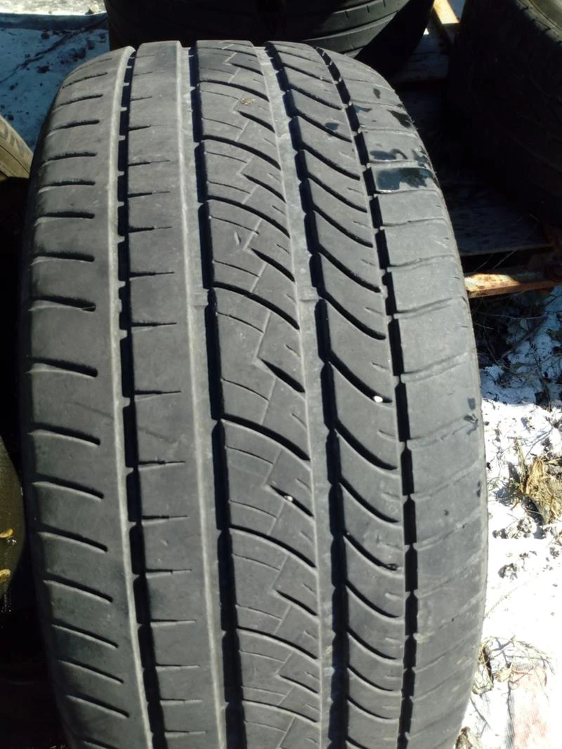 Гуми Летни 255/50R19, снимка 2 - Гуми и джанти - 28224567