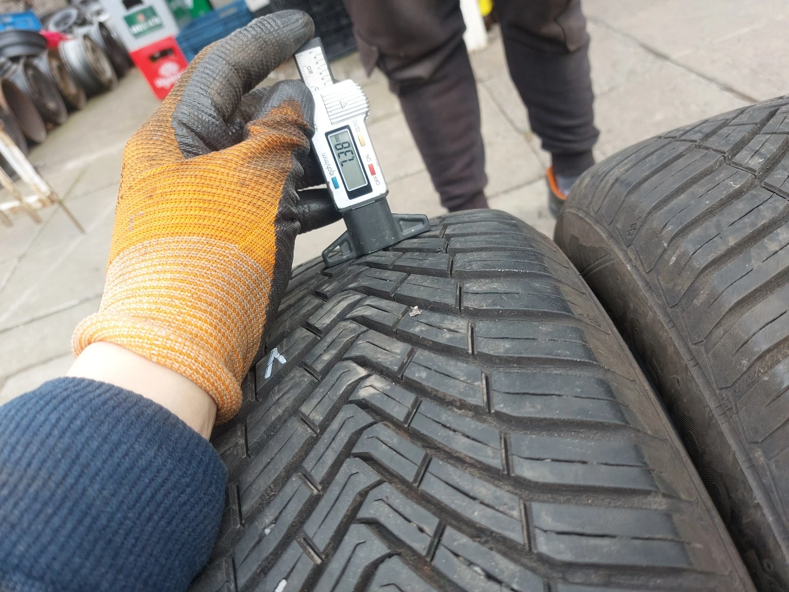 ���� 205/60R16 | Mobile.bg � ����������� 3