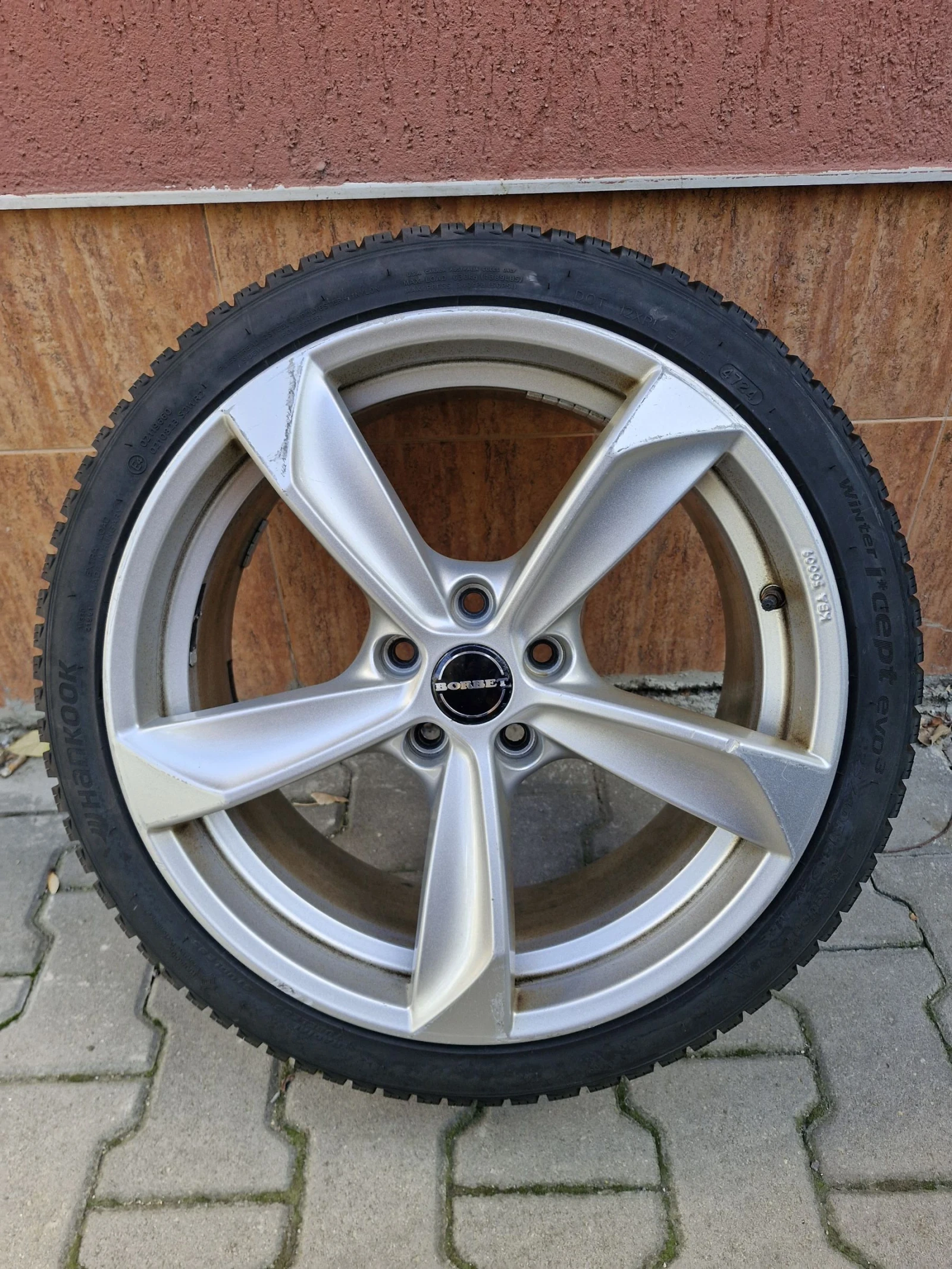    225/40R18 | Mobile.bg   1