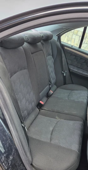 Mercedes-Benz C 180, снимка 9