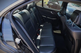 Mercedes-Benz E 200 БЛУЕТЕК, снимка 9