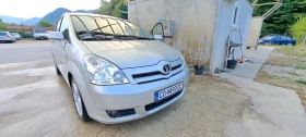     Toyota Corolla verso   2.2 