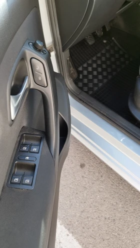 VW Polo 1.4i - 5450 € / 10659.27 лв. - 53382495 8