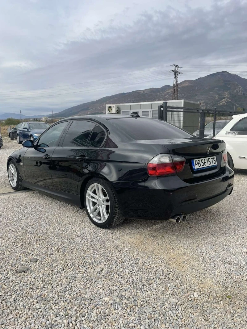 BMW 330, снимка 11 - Автомобили и джипове - 45794443