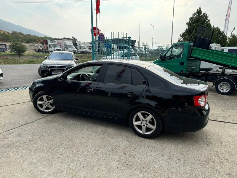 VW Jetta 1.6* BRC газов инжекцион, снимка 14 - Автомобили и джипове - 46671435