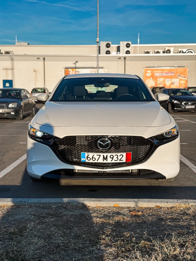 Mazda 3 2.5 Skyactiv-G, снимка 1 - Автомобили и джипове - 48056109