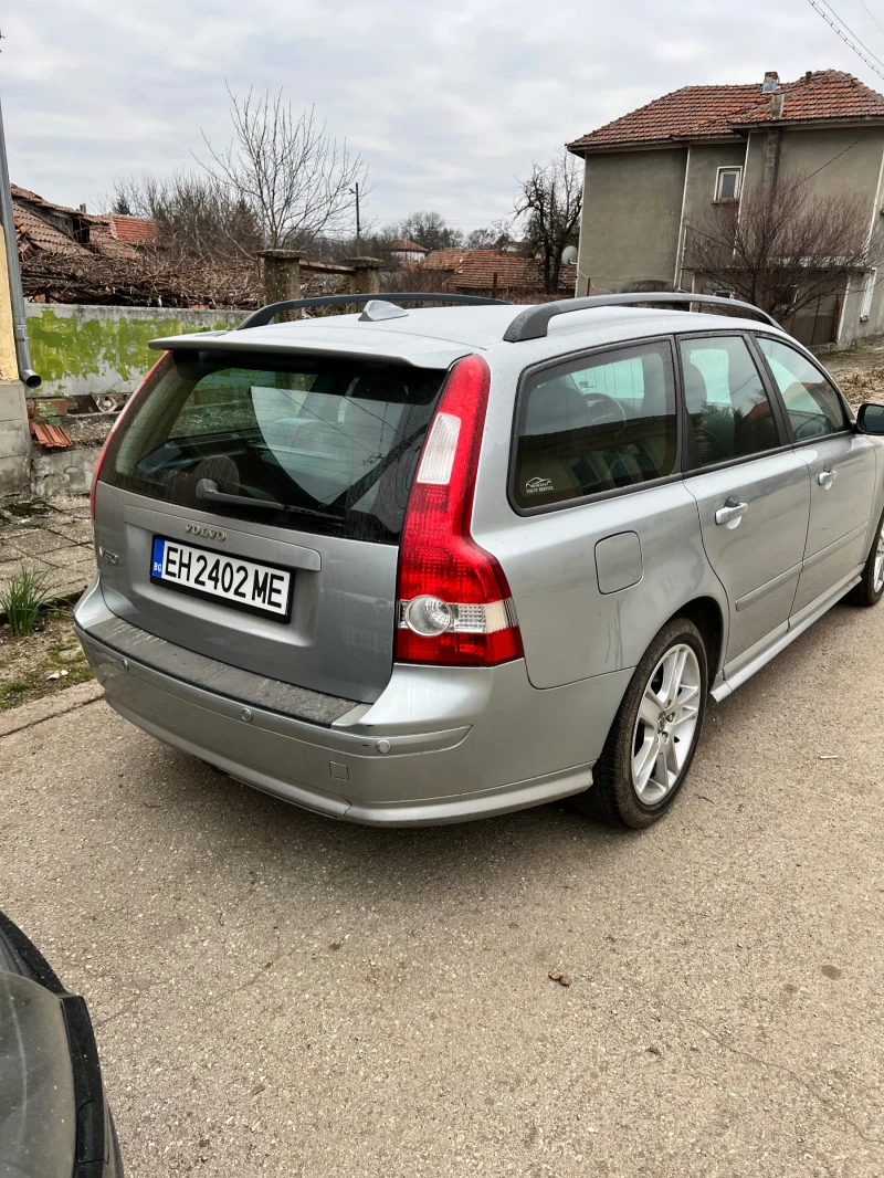 Volvo V50 R-design, снимка 6 - Автомобили и джипове - 52628512