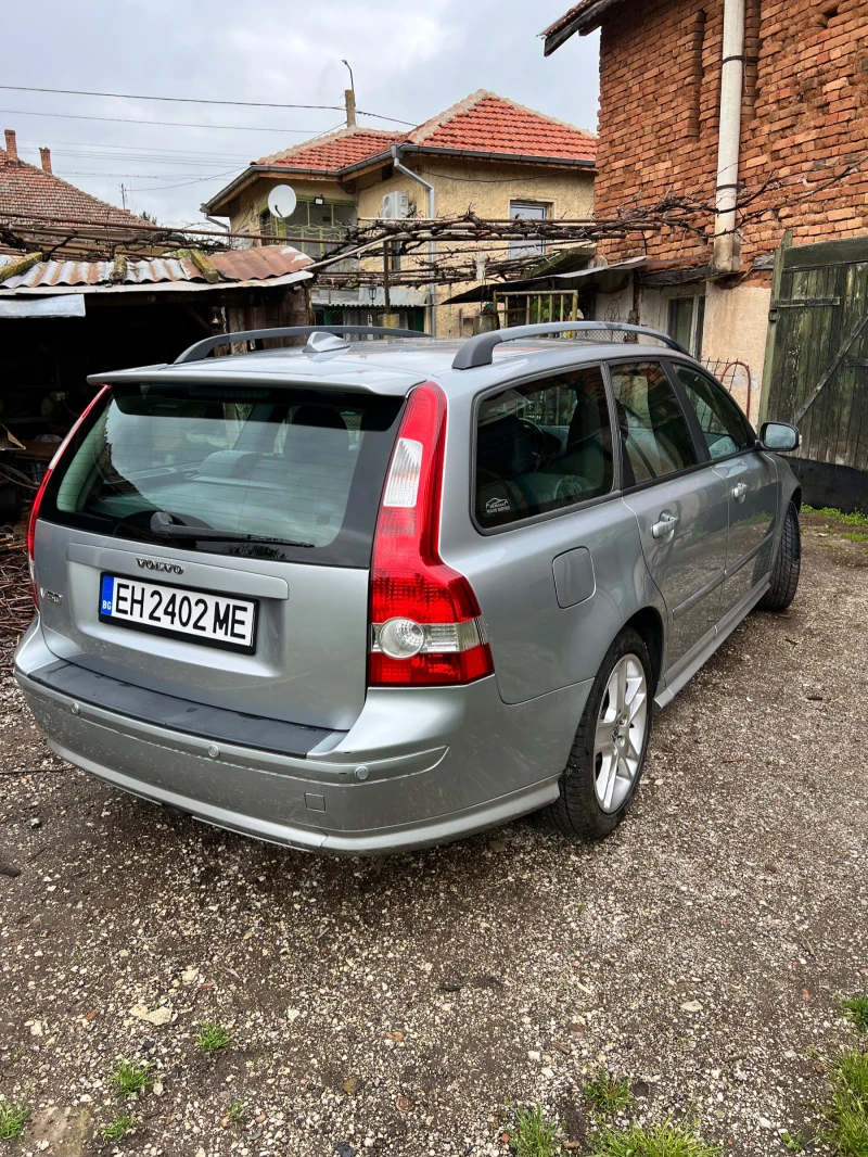 Volvo V50 R-design, снимка 5 - Автомобили и джипове - 52628512