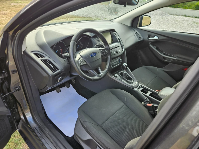 Ford Focus 1.5 TDCI, снимка 5 - Автомобили и джипове - 51468549