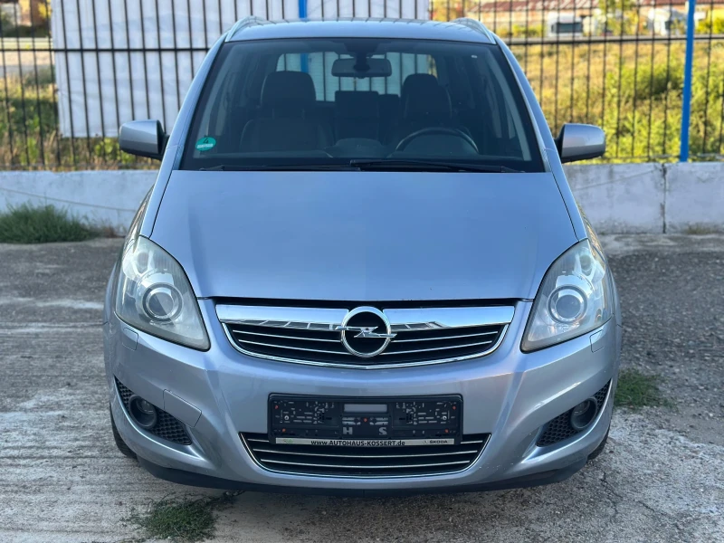 Opel Zafira 1.8 Innovation ГАЗ/Бензин, снимка 3 - Автомобили и джипове - 51790280