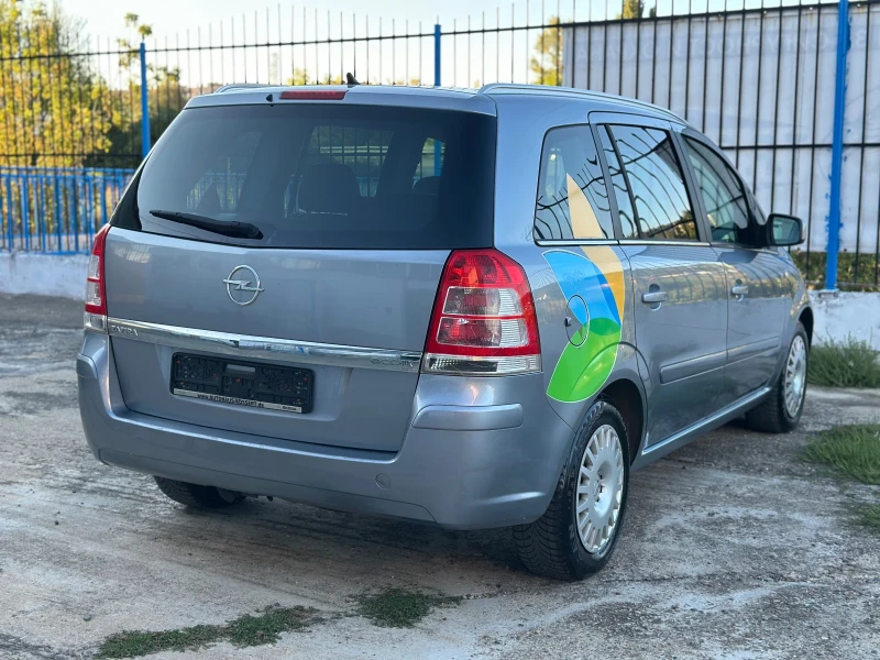 Opel Zafira 1.8 Innovation ГАЗ/Бензин, снимка 5 - Автомобили и джипове - 51790280