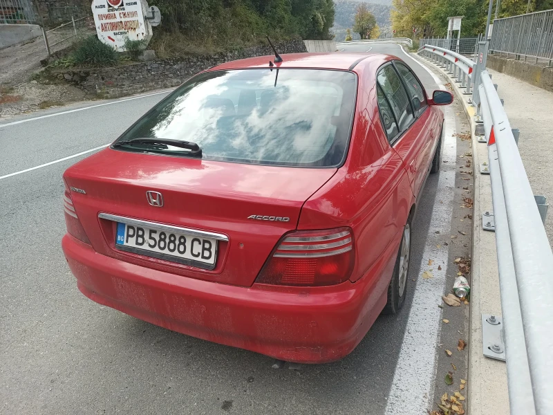 Honda Accord, снимка 5 - Автомобили и джипове - 52035786