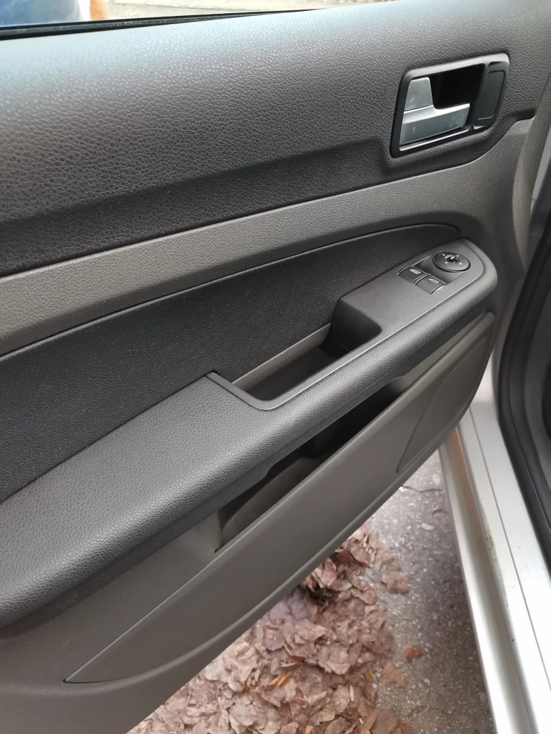 Ford Focus, снимка 8 - Автомобили и джипове - 52695911