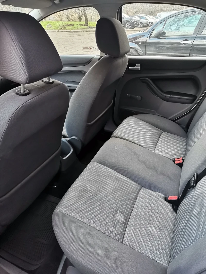 Ford Focus, снимка 10 - Автомобили и джипове - 52695911