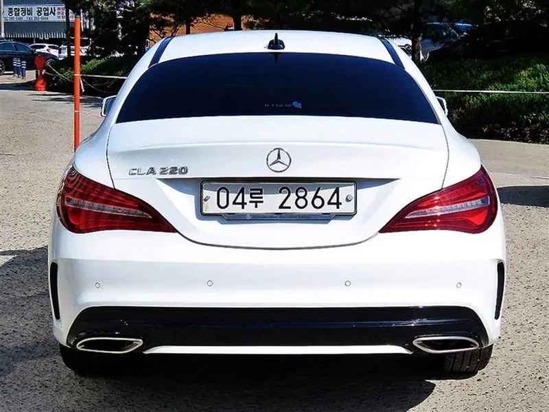 Mercedes-Benz CLA 220 AMG LINE, снимка 4 - Автомобили и джипове - 55000979