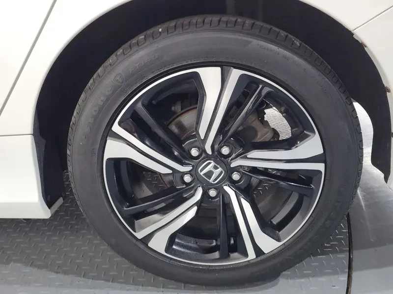 Honda Civic 2.0 10Th Gen, снимка 5 - Автомобили и джипове - 55348604